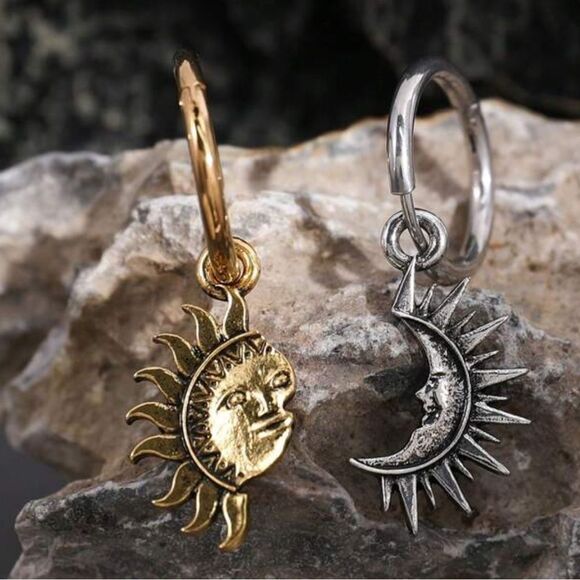 Moon sun hoop earrings - Picture 2 of 5
